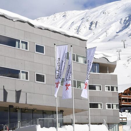 Hotel Ski Austria St.Christoph A.A. Sankt Christoph Am Arlberg Exterior photo